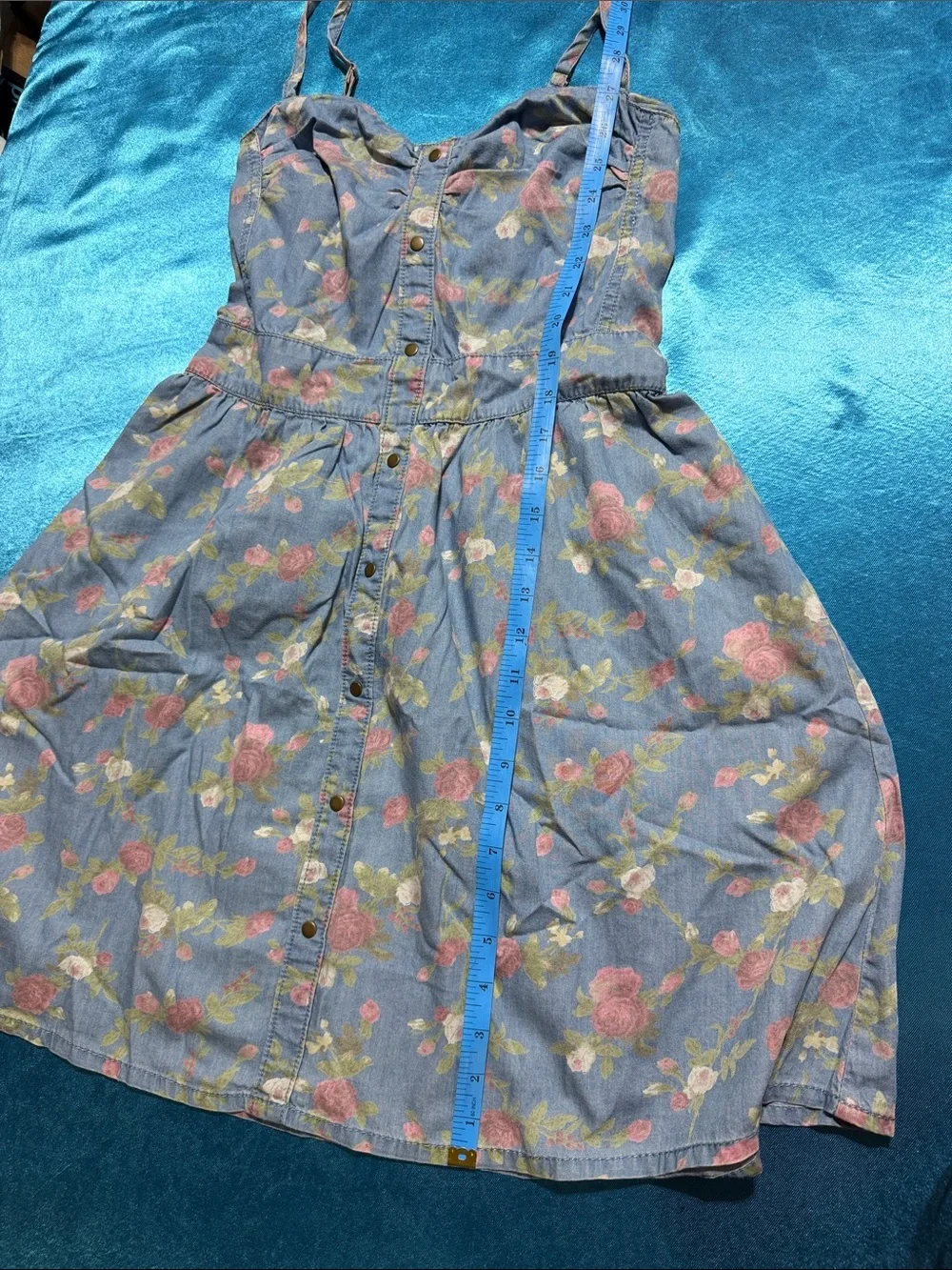 Tinseltown Chambray Floral Button-Front Sundress in Blue and Pink